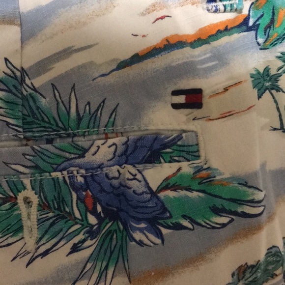 Tommy Hilfiger Tropical Vacation Shorts. Sz 35. - Picture 4 of 9